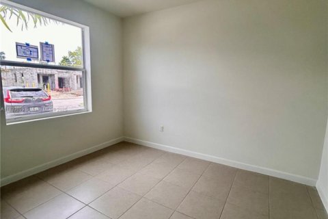 Adosado en alquiler en Homestead, Florida, 3 dormitorios, 166.85 m2 № 1814813 - foto 11