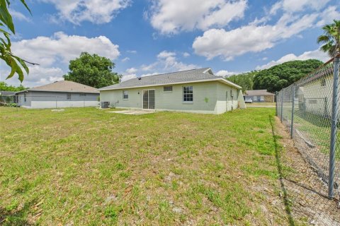 House in Kissimmee, Florida 3 bedrooms, 101.26 sq.m. № 1546906 - photo 30