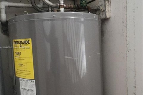 Touwnhouse à vendre à West Palm Beach, Floride: 2 chambres, 107.95 m2 № 2055166 - photo 15