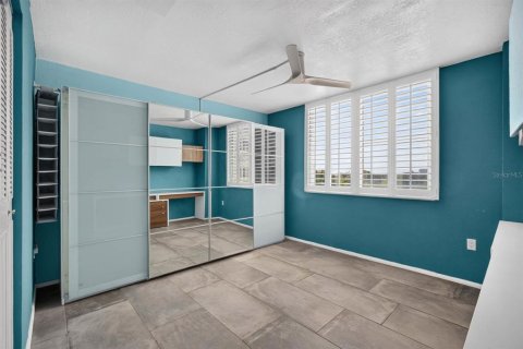 Condo in Daytona Beach, Florida, 2 bedrooms № 2149547 - photo 17