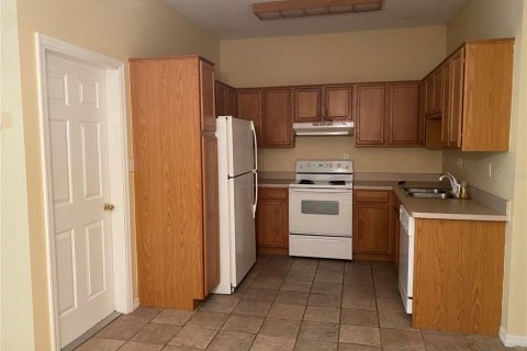 Apartment in Mount Dora, Florida 2 bedrooms, 89.84 sq.m. № 1647803 - photo 3