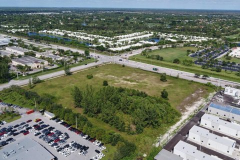 Land in West Palm Beach, Florida № 786259 - photo 1