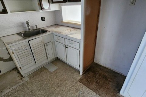 Condominio en venta en Hollywood, Florida, 1 dormitorio, 62.43 m2 № 1735640 - foto 7