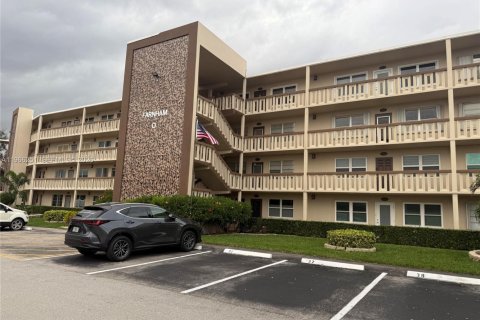 Condo in Deerfield Beach, Florida, 2 bedrooms  № 2028096