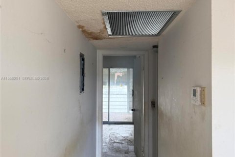 Condo in Deerfield Beach, Florida, 2 bedrooms  № 2028096 - photo 20