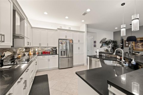 Villa ou maison à vendre à Fort Myers, Floride: 3 chambres, 230.77 m2 № 2299769 - photo 7