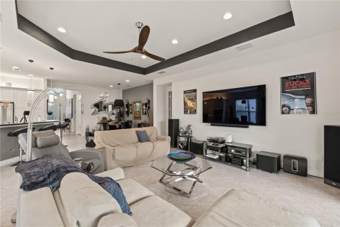 Villa ou maison à vendre à Fort Myers, Floride: 3 chambres, 230.77 m2 № 2299769 - photo 11