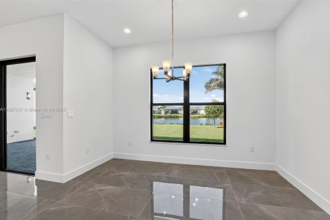 Снять в аренду виллу или дом в Бока-Ратон, Флорида 5 спален, 427.81м2, № 1964127 - фото 30