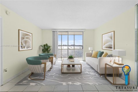 Condo in Aventura, Florida, 1 bedroom  № 1728124 - photo 4