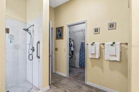 House in The Villages, Florida 3 bedrooms, 187.01 sq.m. № 2203162 - photo 30