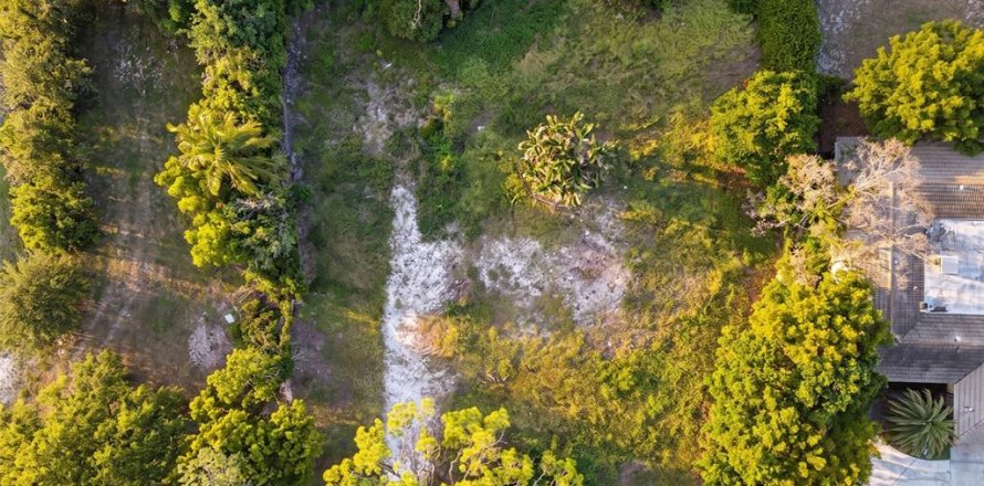 Land in Sarasota, Florida № 2383570