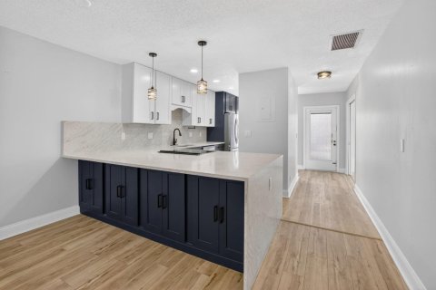 Copropriété à louer à Delray Beach, Floride: 2 chambres, 108.42 m2 № 2084560 - photo 17