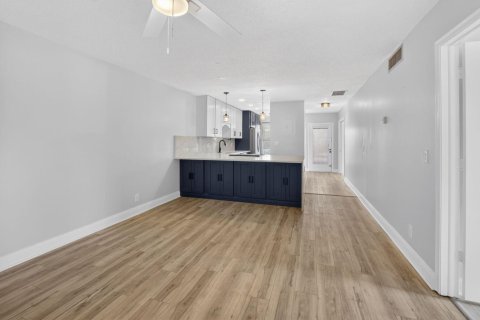 Copropriété à louer à Delray Beach, Floride: 2 chambres, 108.42 m2 № 2084560 - photo 23