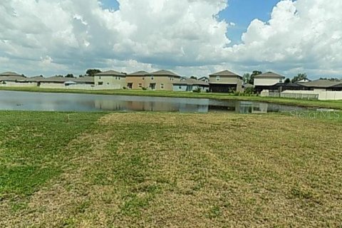 House in Wimauma, Florida 4 bedrooms, 178.84 sq.m. № 1855856 - photo 2