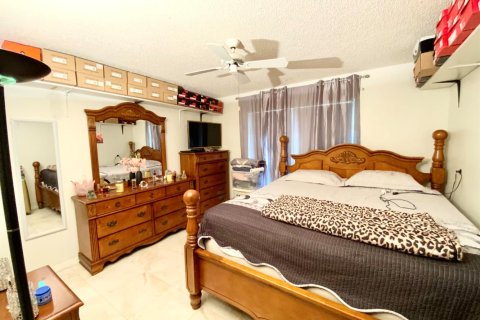 Casa en venta en Sunrise, Florida, 3 dormitorios, 142.79 m2 № 2084889 - foto 21