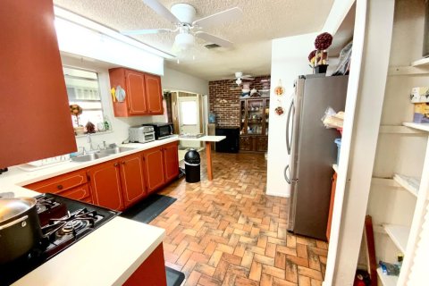 Casa en venta en Sunrise, Florida, 3 dormitorios, 142.79 m2 № 2084889 - foto 11