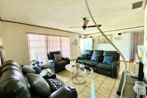 Casa en venta en Sunrise, Florida, 3 dormitorios, 142.79 m2 № 2084889 - foto 7