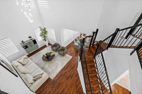 House in Doral, Florida 4 bedrooms, 283.63 sq.m. № 2244071 - photo 15
