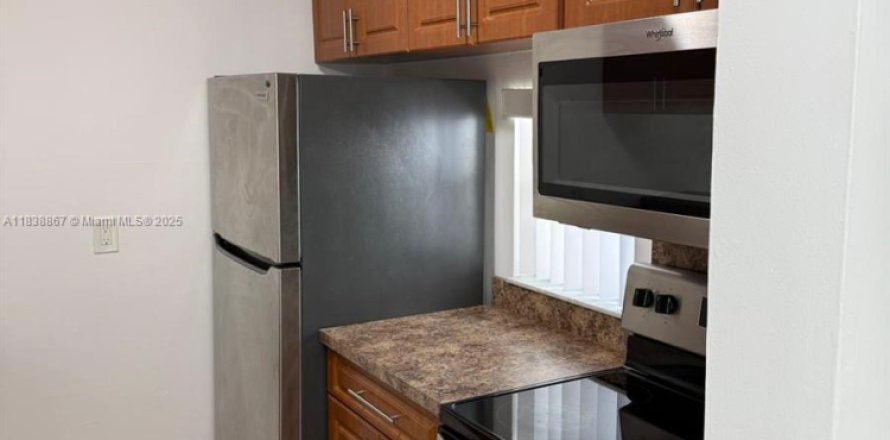 Condo in Miramar, Florida, 2 bedrooms  № 1825620