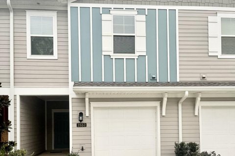 Villa ou maison à louer à Jacksonville, Floride: 3 chambres, 154.22 m2 № 885607 - photo 1