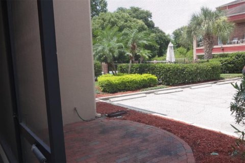 Condominio en alquiler en Orlando, Florida, 2 dormitorios, 93.46 m2 № 2229785 - foto 19