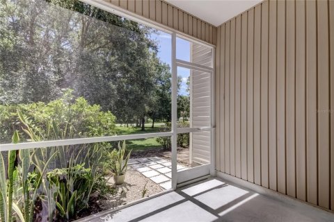Touwnhouse à vendre à Tampa, Floride: 2 chambres, 105.35 m2 № 1899947 - photo 22