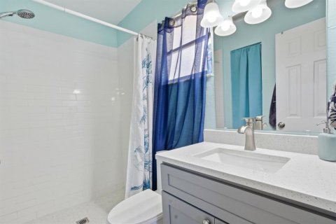 Villa ou maison à vendre à Edgewater, Floride: 5 chambres, 176.89 m2 № 2103292 - photo 16