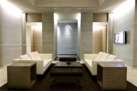Copropriété à vendre à Hallandale Beach, Floride: 3 chambres, 155.61 m2 № 2145755 - photo 29
