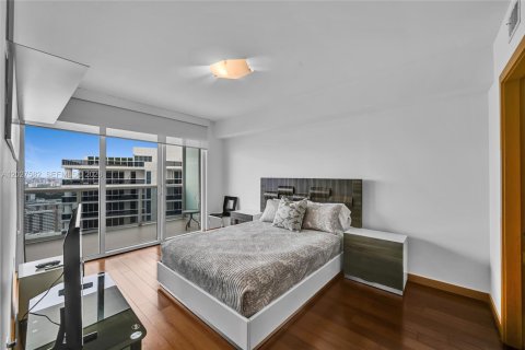 Copropriété à vendre à Hallandale Beach, Floride: 3 chambres, 155.61 m2 № 2145755 - photo 21