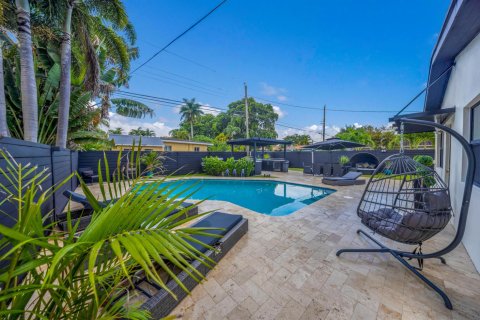 Villa ou maison à louer à Fort Lauderdale, Floride: 3 chambres, 102.19 m2 № 2386879 - photo 27
