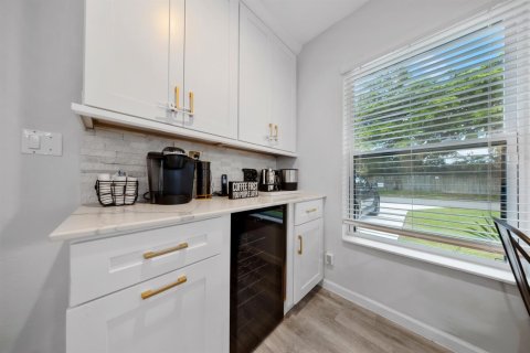 Villa ou maison à louer à Fort Lauderdale, Floride: 3 chambres, 102.19 m2 № 2386879 - photo 6