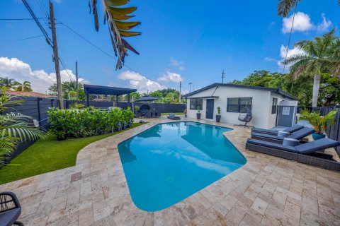 Villa ou maison à louer à Fort Lauderdale, Floride: 3 chambres, 102.19 m2 № 2386879 - photo 28