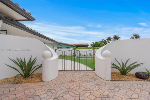 Villa ou maison à vendre à Fort Lauderdale, Floride: 4 chambres № 1863117 - photo 9