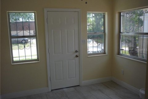 Villa ou maison à vendre à Tampa, Floride: 4 chambres, 135.73 m2 № 2126487 - photo 27