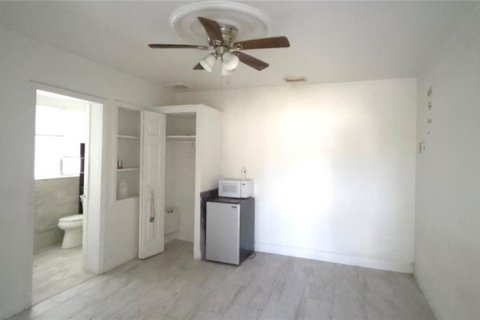 Villa ou maison à vendre à Tampa, Floride: 4 chambres, 135.73 m2 № 2126487 - photo 28