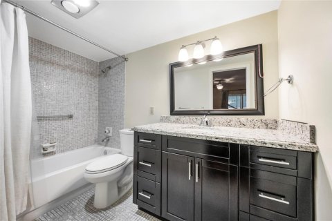 Condominio en venta en Deerfield Beach, Florida, 2 dormitorios, 92.9 m2 № 2084504 - foto 16