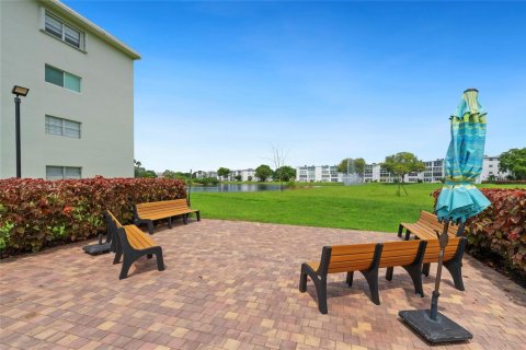 Condominio en venta en Deerfield Beach, Florida, 2 dormitorios, 92.9 m2 № 2084504 - foto 21