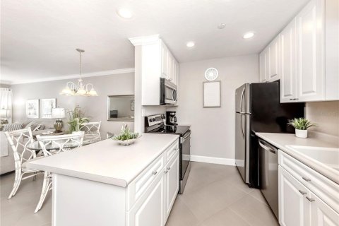 Copropriété à vendre à Sarasota, Floride: 2 chambres, 94.02 m2 № 1721410 - photo 6