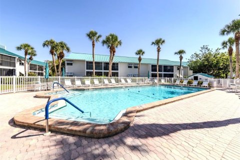Copropriété à vendre à Sarasota, Floride: 2 chambres, 94.02 m2 № 1721410 - photo 21