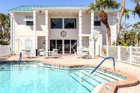 Copropriété à vendre à Sarasota, Floride: 2 chambres, 94.02 m2 № 1721410 - photo 20