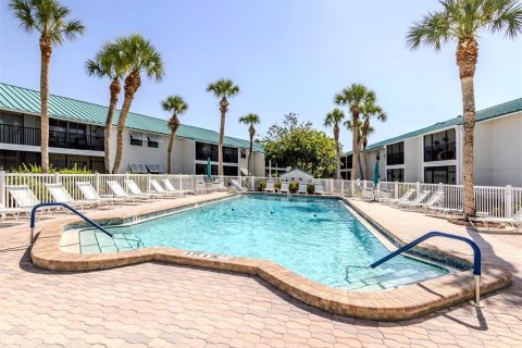 Copropriété à vendre à Sarasota, Floride: 2 chambres, 94.02 m2 № 1721410 - photo 22