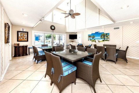 Copropriété à vendre à Sarasota, Floride: 2 chambres, 94.02 m2 № 1721410 - photo 25