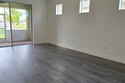 House in Kissimmee, Florida 4 bedrooms, 230.49 sq.m. № 1906723 - photo 10
