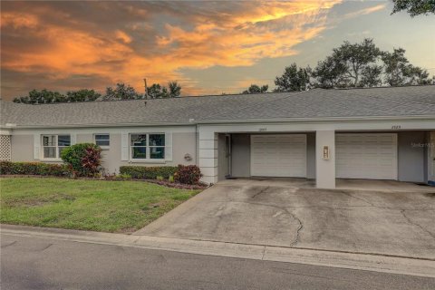 Casa en venta en Seminole, Florida, 2 dormitorios, 135.64 m2 № 1901970 - foto 1
