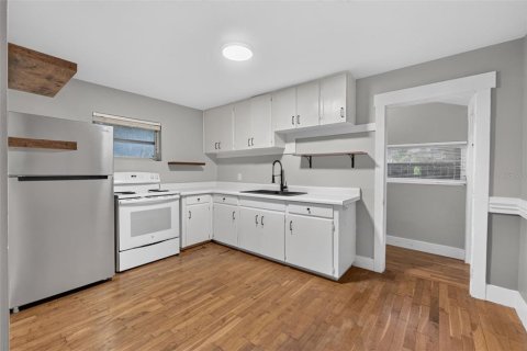Casa en venta en Orlando, Florida, 4 dormitorios, 141.58 m2 № 2351746 - foto 16