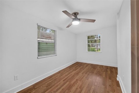 Casa en venta en Orlando, Florida, 4 dormitorios, 141.58 m2 № 2351746 - foto 14