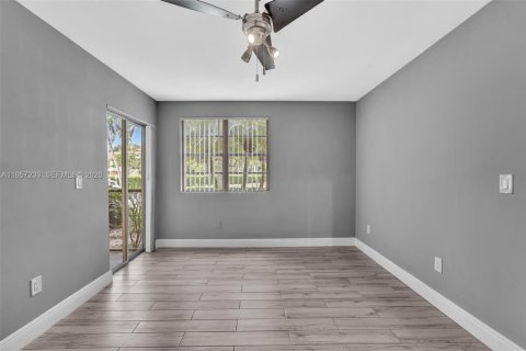 Condominio en alquiler en Pompano Beach, Florida, 2 dormitorios, 83.89 m2 № 2011238 - foto 14