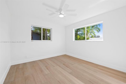 Casa en venta en Hollywood, Florida, 3 dormitorios, 129.51 m2 № 1954583 - foto 13