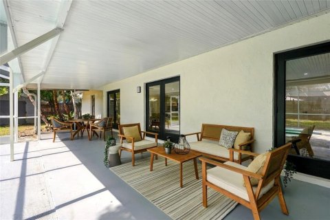 Villa ou maison à vendre à Bradenton, Floride: 3 chambres, 139.35 m2 № 2388556 - photo 23