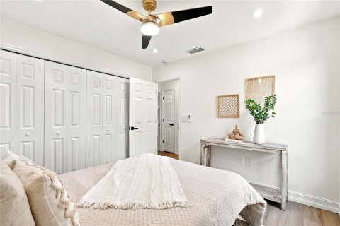 Villa ou maison à vendre à Bradenton, Floride: 3 chambres, 139.35 m2 № 2388556 - photo 20